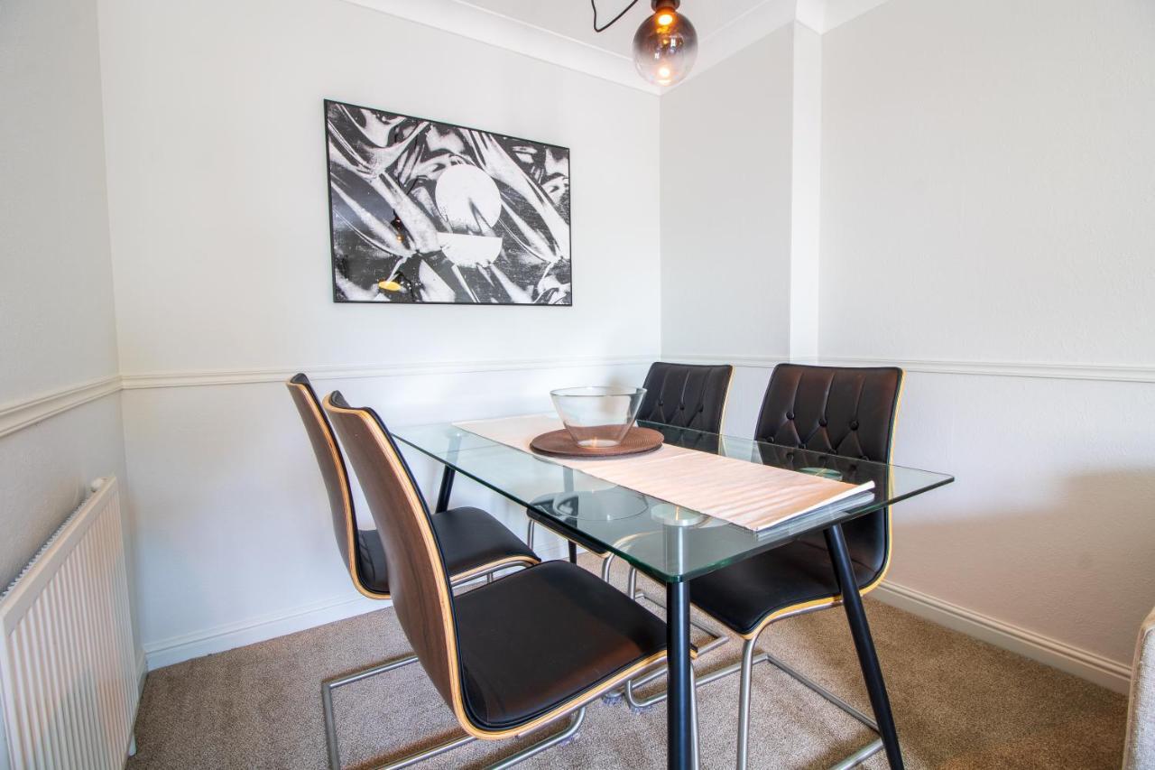 Laurels- 3-Beds, Parking, Short Walk To Beach Torquay Εξωτερικό φωτογραφία